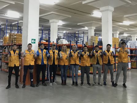 海外倉中國員工